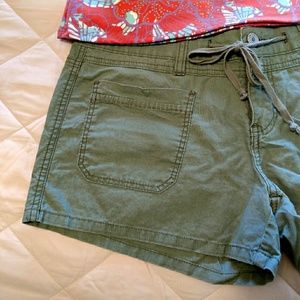 UNIONBAY Light Green Shorts